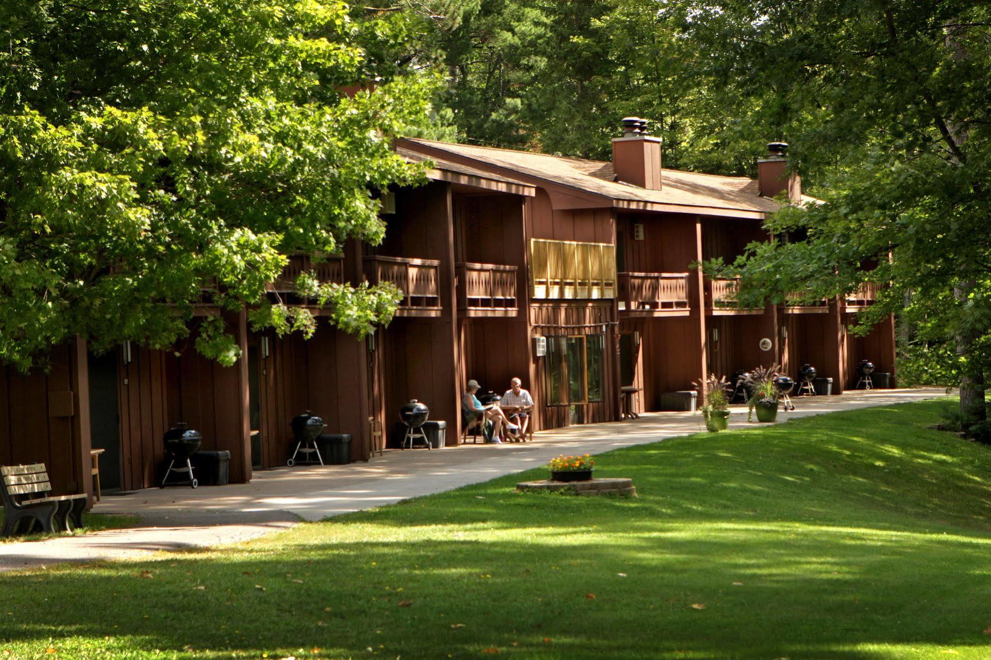 Lake Forest Resort 이글 리버 외부 사진