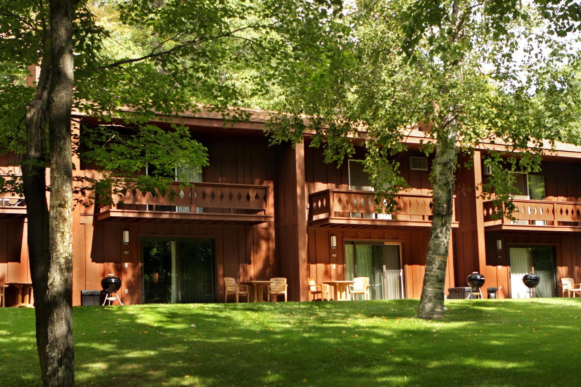 Lake Forest Resort 이글 리버 외부 사진